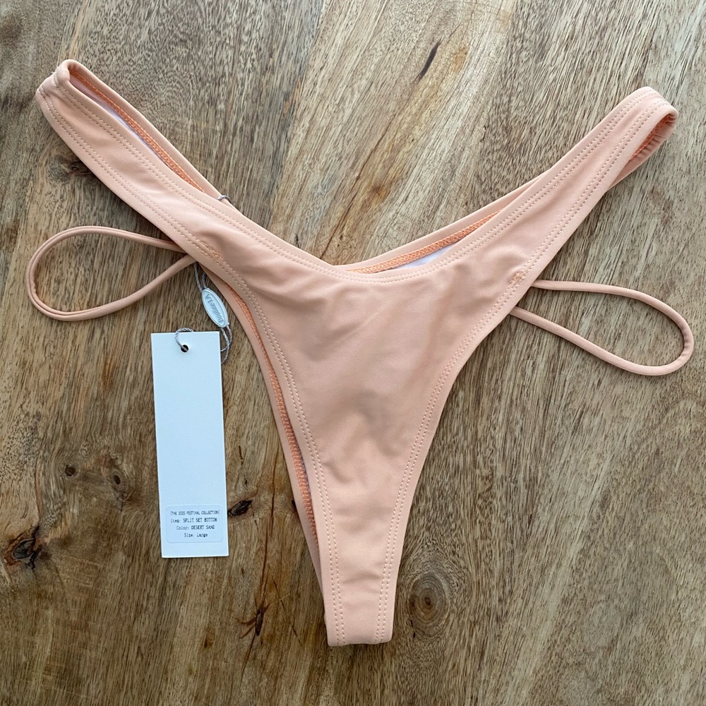 BoutineLa bikini bottoms in large